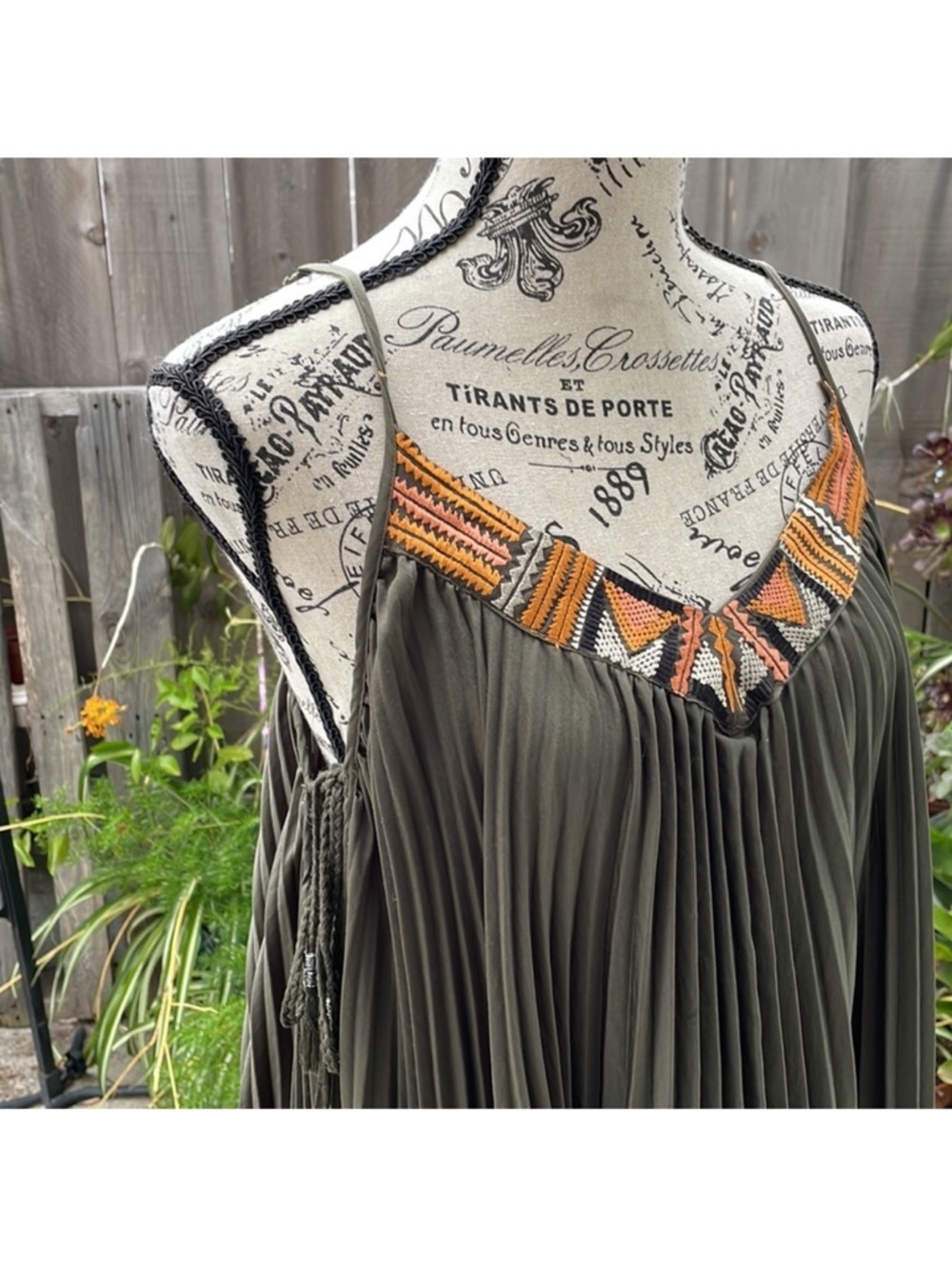 Free People Boho Flowy Olive Green Pleated Maxi Dress w Embroidered Yoke XS - Picture 2 of 9